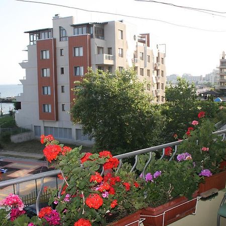Homestay Kostadinov Поморие Экстерьер фото